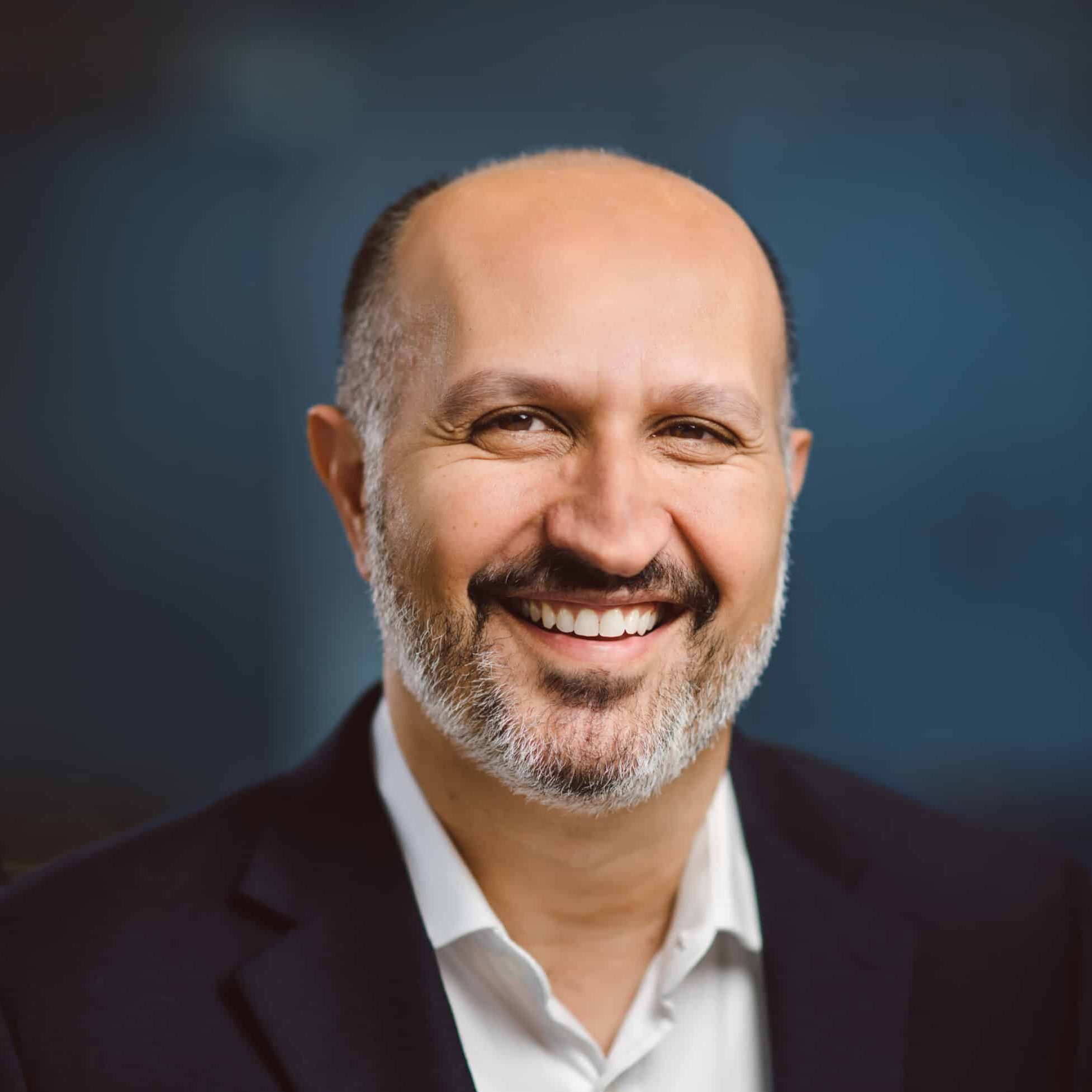 Headshot of Maher Masoud, President and CEO of MaxCyte